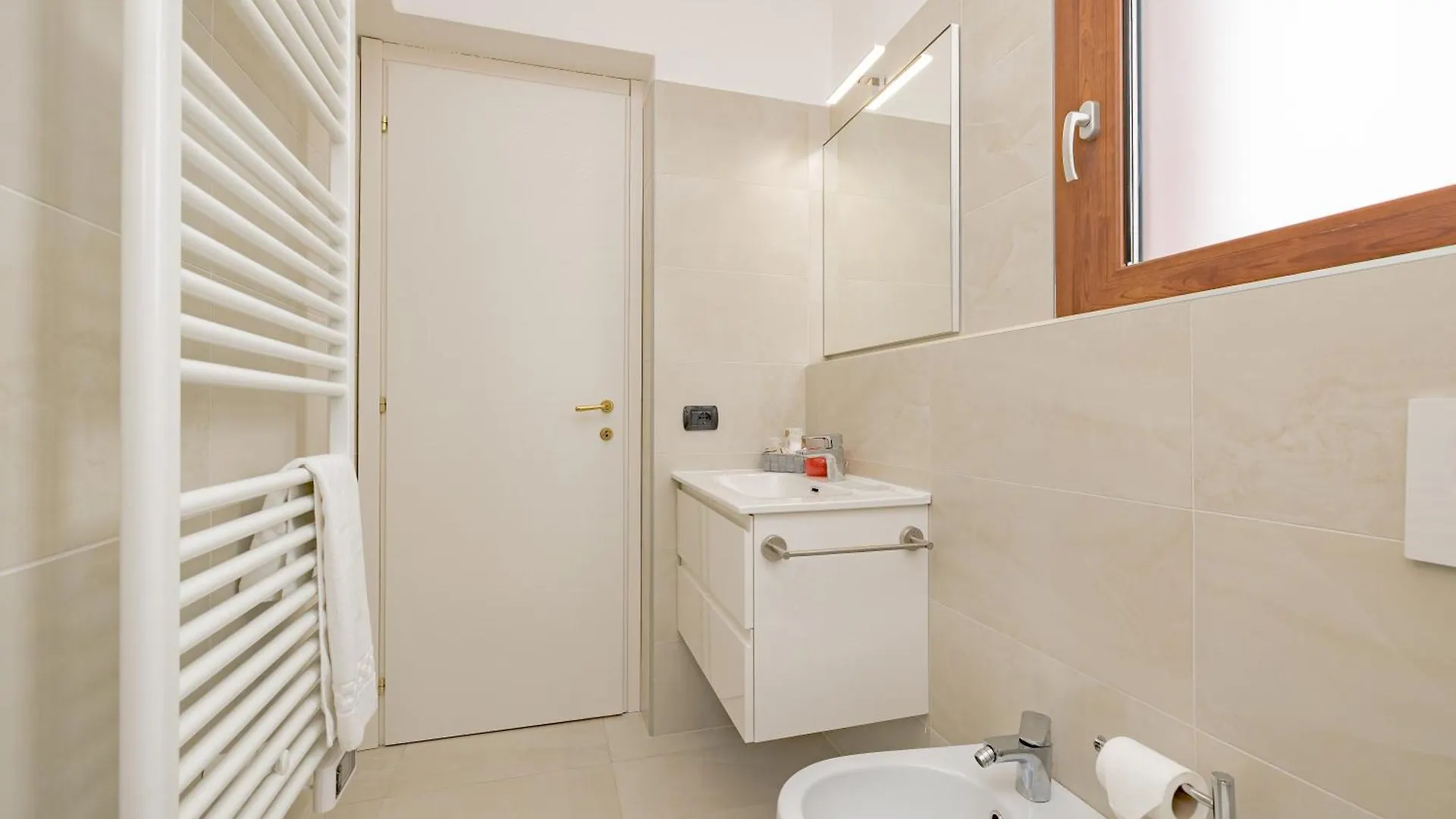 Apartment A5 Girasole - Rho Fiera Mpx - Three-Room Double Amenities Cesate